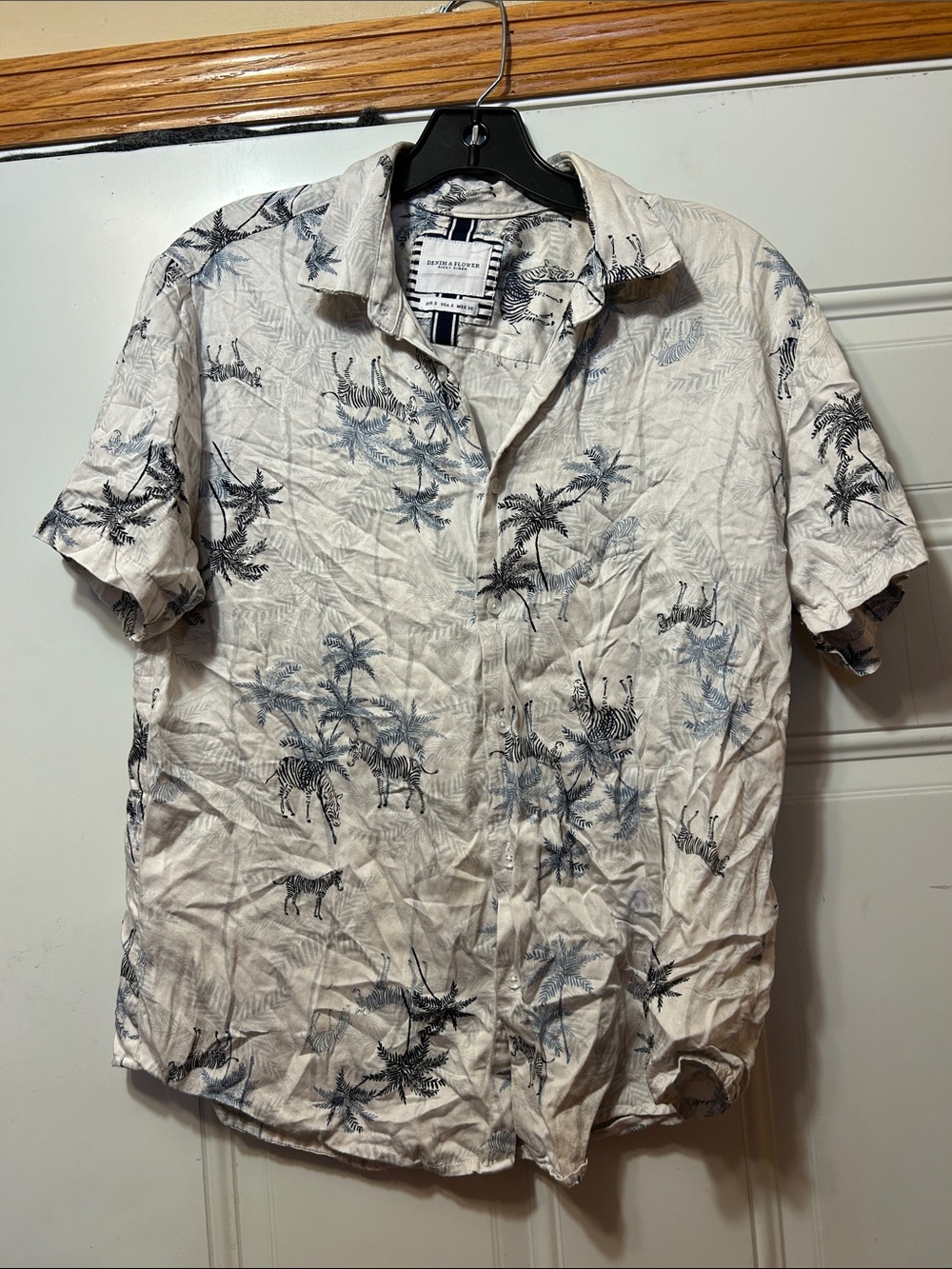 Cream Short-Sleeve Palm & Zebra Shirt S